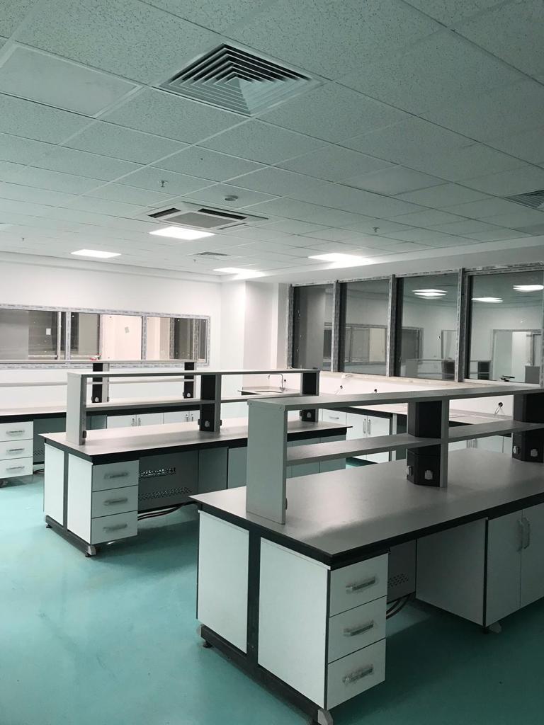 Centralna laboratorijska ostrvska stanica – maksimalna efikasnost rada u timskom okruženju CENA NA UPIT